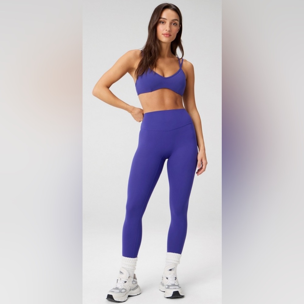 Khloe Kardashian + Fabletics No Seam PureLuxe 7/8 Legging | Nightfall | XS | NWT - Picture 3 of 11